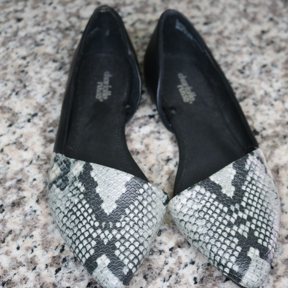 Faux Snake skin flats NEVER WORN